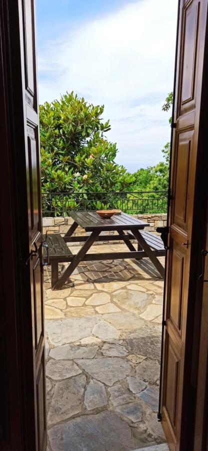 Aroma Piliou - Άρωμα Πηλίου Hotell Mourésion Eksteriør bilde